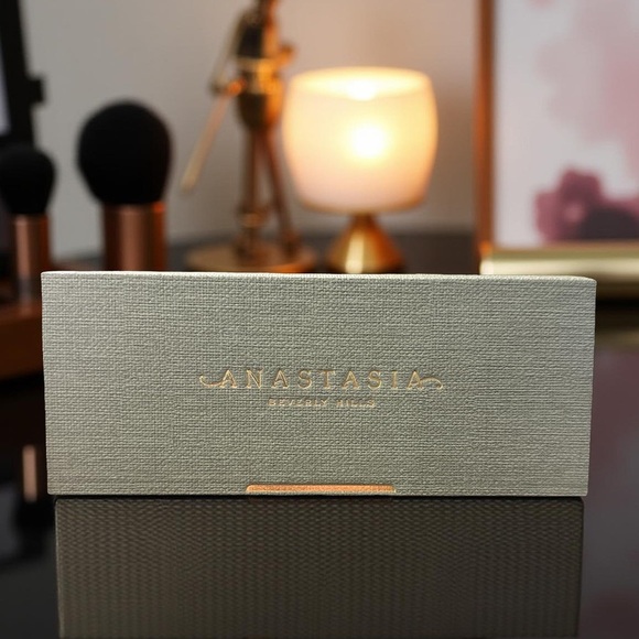 NIB•Anastasia Beverly Hills Eyeshadow Palette - Picture 1 of 6